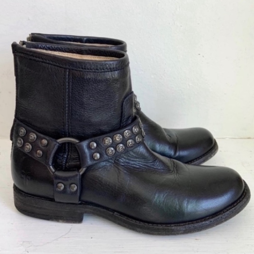 Frye Phillip Leather Studded Harness Ankle Sort Boot Bootie In Black Size 6